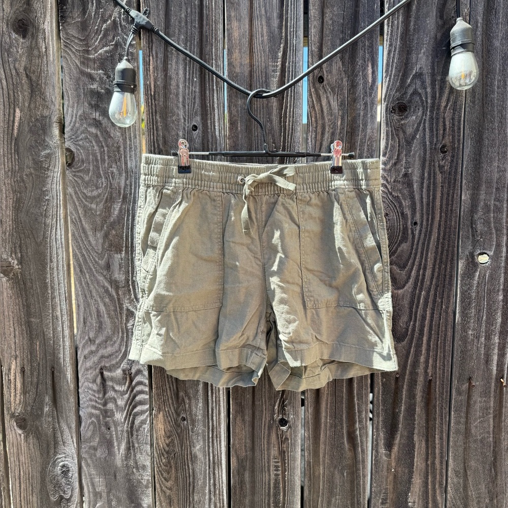 🔴Nautica Women’s Olive Green Linen Viscose Soft Shorts with Tie Waist Medium